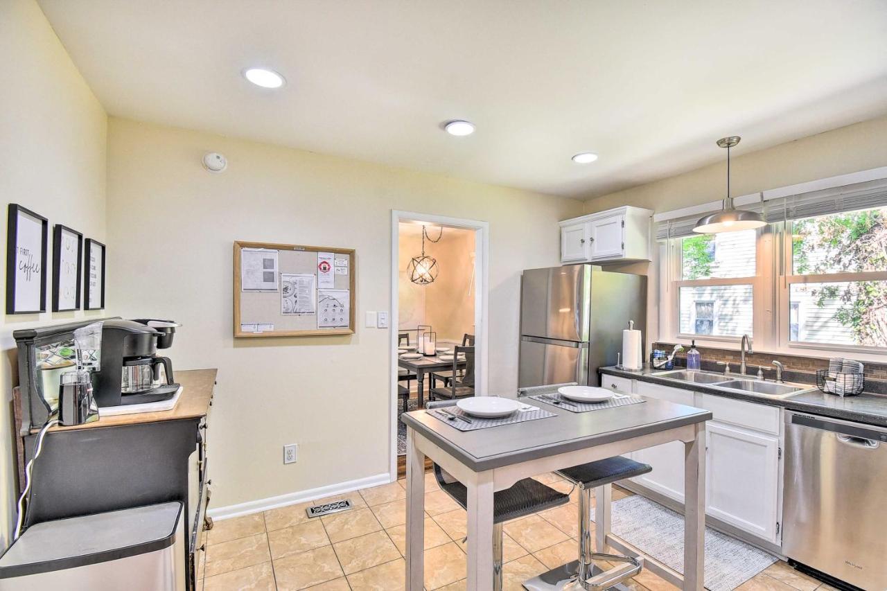 Charming Hampton Home With Yard 2 Mi To Beach! Buitenkant foto